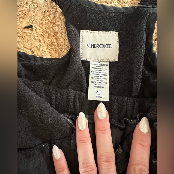 Toddler Snow jumpsuit ❄️ - Picture 2 of 3